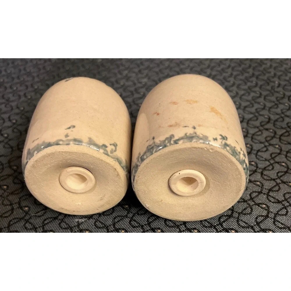Stoneware Snowman Scene Salt and Pepper Shaker Set - Christmas Winter 2 x 3